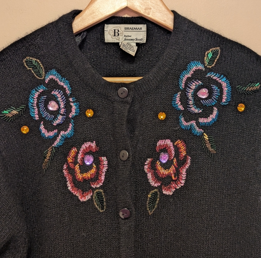 Vintage Black Knit Silk Angora Blend Sweater Cardigan Beaded Flowers Large - Picture 12 of 14